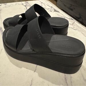 CROCS Black Platform Slides